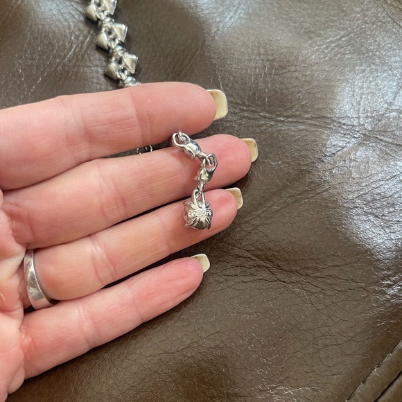 BOGOFF pristine VNT brilliant rhinestone choker. - Picture 6 of 6